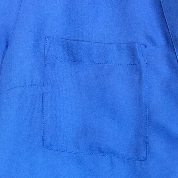 MONROE & MAIN Cool Semi-Sheer Summer Top Adjustable Sleeves with Tie & Hi Lo Hem - Picture 12 of 16